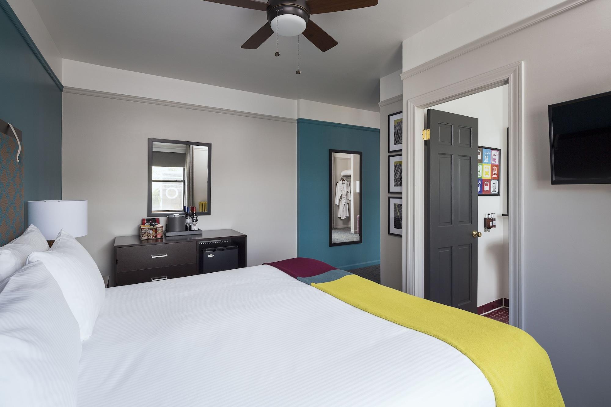 City Suites Hotel Чикаго Экстерьер фото